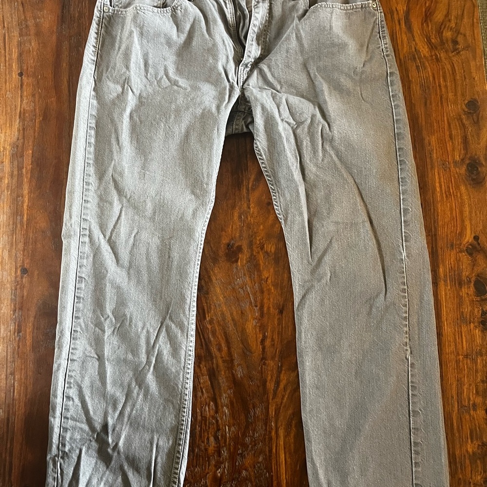 Levi's Men's Light Gray Straight Jeans 36x32
